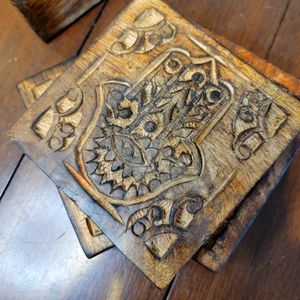The Hasma or the Hand of Fatima, Coaster set